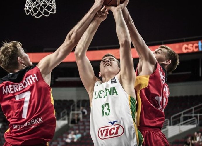 S.Jarumbauskas pelnė 12 taškų (FIBA Europe nuotr.)