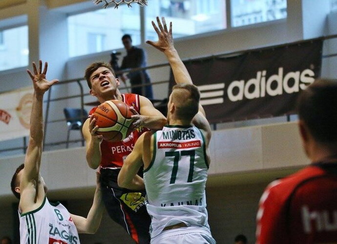 Pirmoje akistatoje „Žalgirio“ dubleriai laimėjo prieš vilniečius (V.Mikaičio nuotr.)