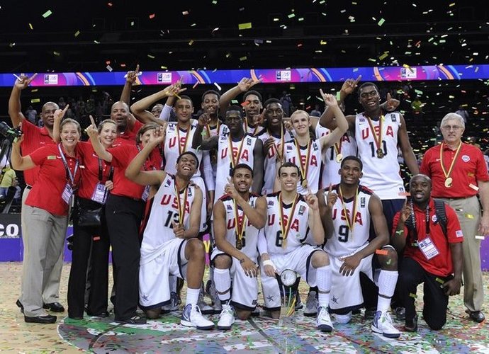JAV rinktinė liko čempione (FIBA nuotr.)