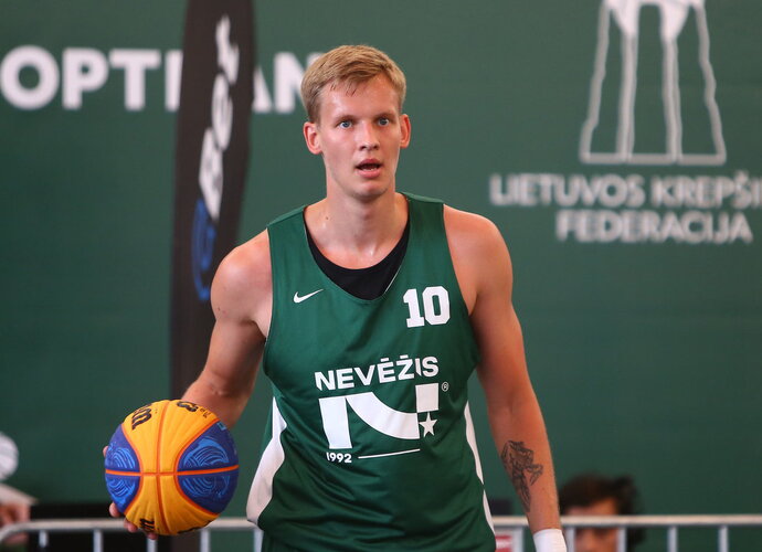 J.Gintvainis žais Panevėžyje (BNS nuotr.)