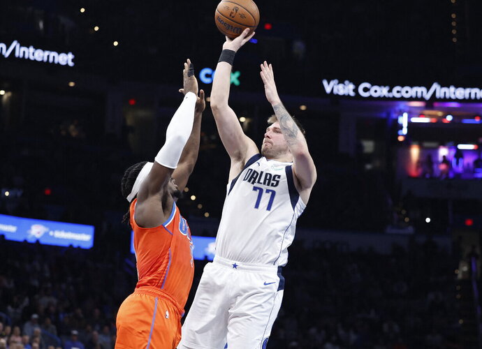L.Dončičius strigo „Thunder“ gynyboje (Scanpix nuotr.)
