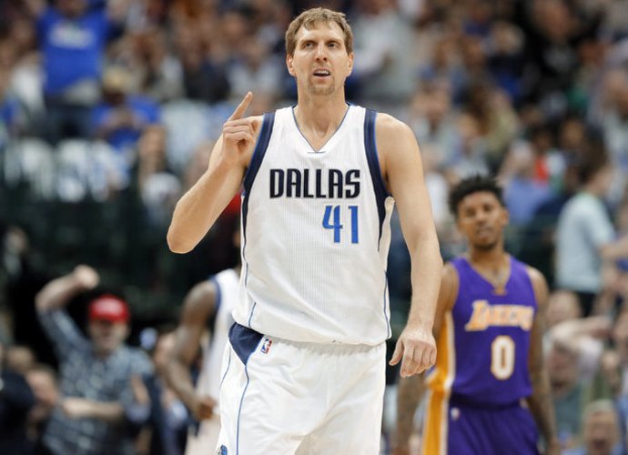 D.Nowitzki pasijuokė iš savęs (Scanpix nuotr.)