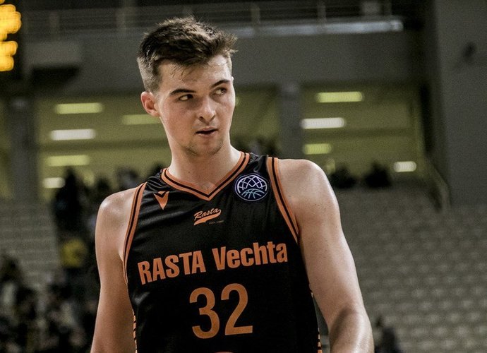 S.Vasturia debiutuos Eurolygoje (FIBA Europe nuotr.)