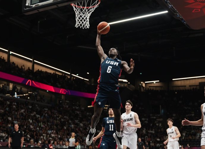 JAV žengė į finalą (FIBA nuotr.)