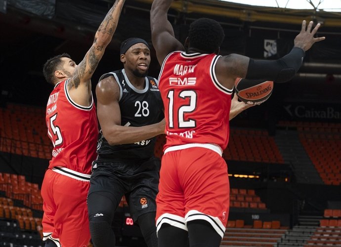 G.Yabusele pelnė 4 taškus (Euroleague.net nuotr.)