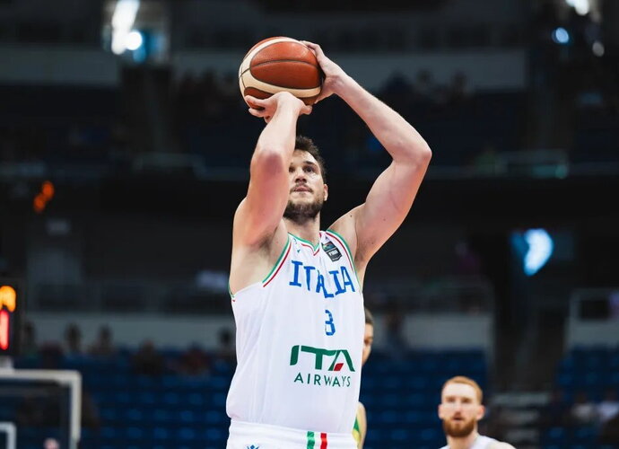 D.Gallinari išgyvena karjeros saulėlydį (FIBA nuotr.)