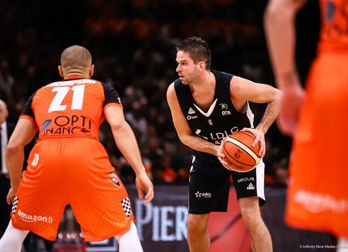 M.Kalnietis turėtų likti ASVEL ekipoje