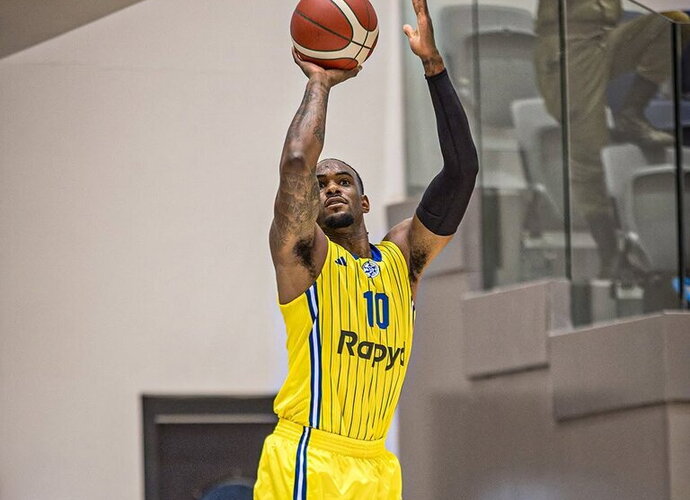 O.Brissettas pelnė 17 taškų