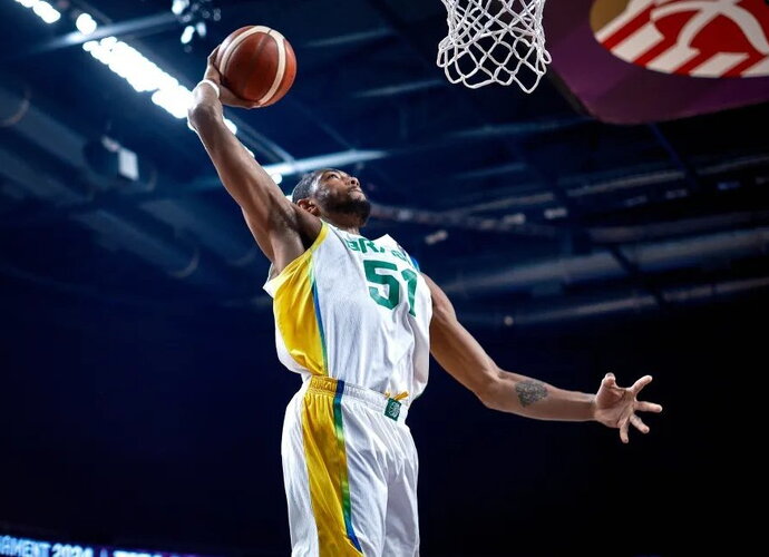 B.Caboclo žibėjo prieš juodkalniečius (FIBA nuotr.)