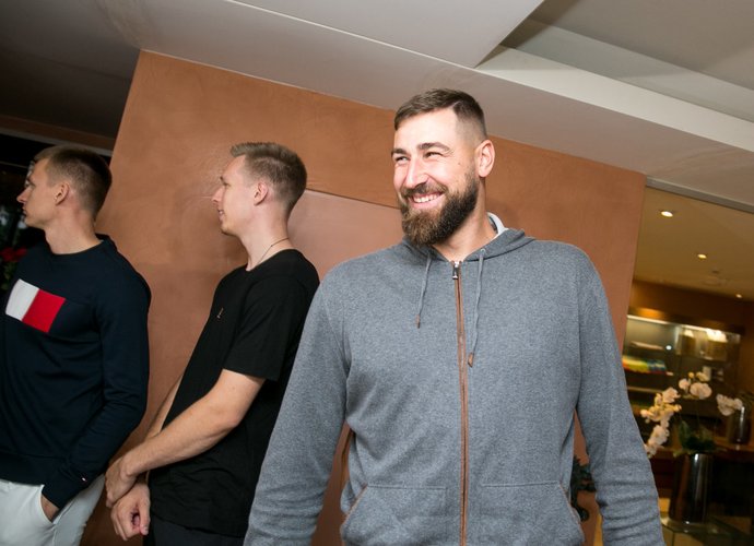 J.Valančiūnas savanoriškai atvyko į rinktinės stovyklą anksčiau nei turėjo (BNS nuotr.)