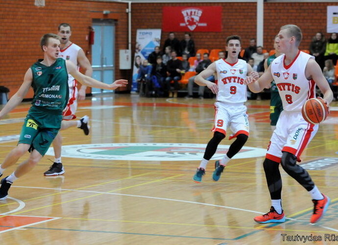 „Vytis“ kovoja dėl antrosios vietos (T.Rūsteikos nuotr.)