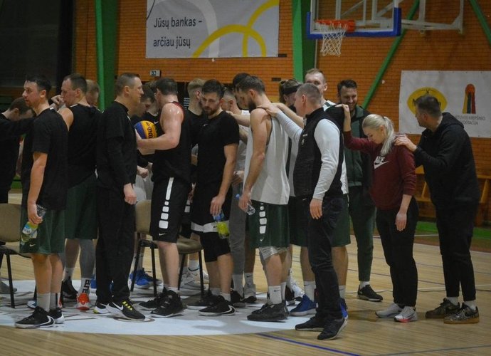 Anykščiuose vyksta atkaklios kovos (D.Kriaučiūno nuotr.)