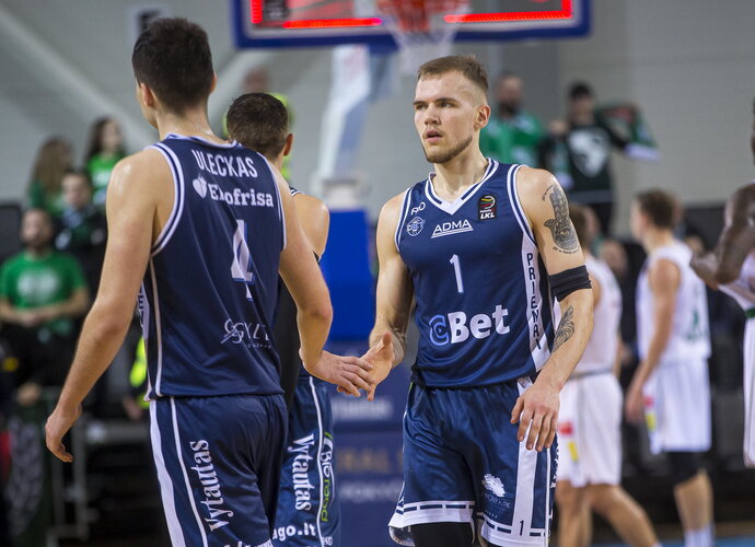 Gynėjų tandemas nukalė pergalę (BNS nuotr.)