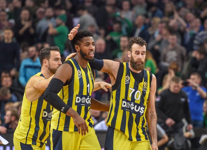 „Fenerbahče“ per kelias savaites prarado pagrindinį rėmėją ir pakeitė prezidentą (Josvydas Elinskas, Fotodiena.lt)