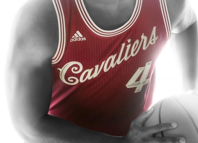 Pristatytos NBA kalėdinės aprangos