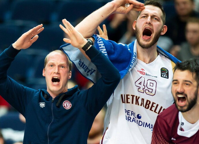 V.Verbickas papasakojo apie savo darbą (www.kavolelis.lt)