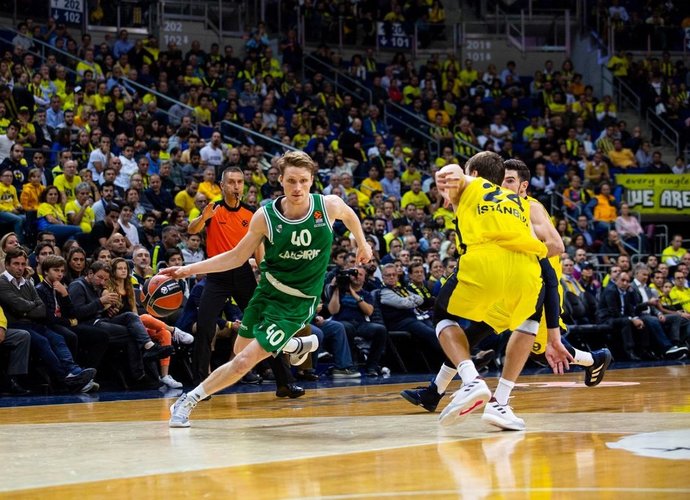 M.Grigonis pataikė kritinį metimą (www.zalgiris.lt nuotr.)