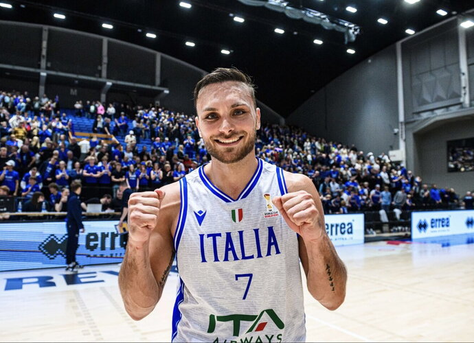 S.Tonutas šioje Italijos rinktinėje yra tarp lyderių (FIBA nuotr.)