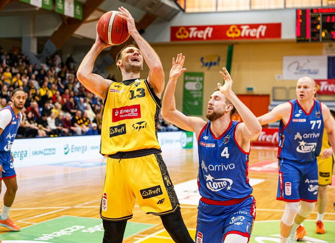 M.Kačinas pelnė 9 taškus