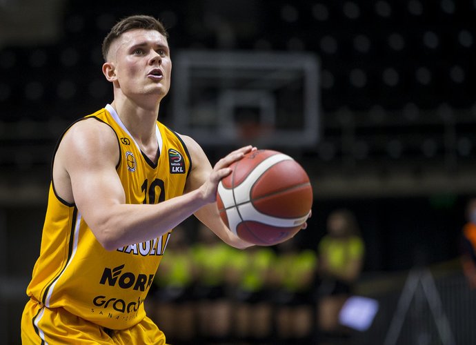 E.Fridrikssonas įmetė 19 taškų (BNS nuotr.)