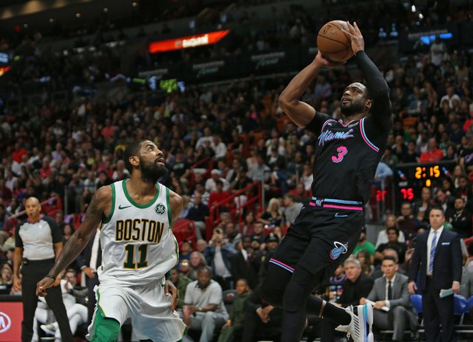 K.Irvingas turėjo pripažinti D.Wade'o pranašumą (Scanpix nuotr.)