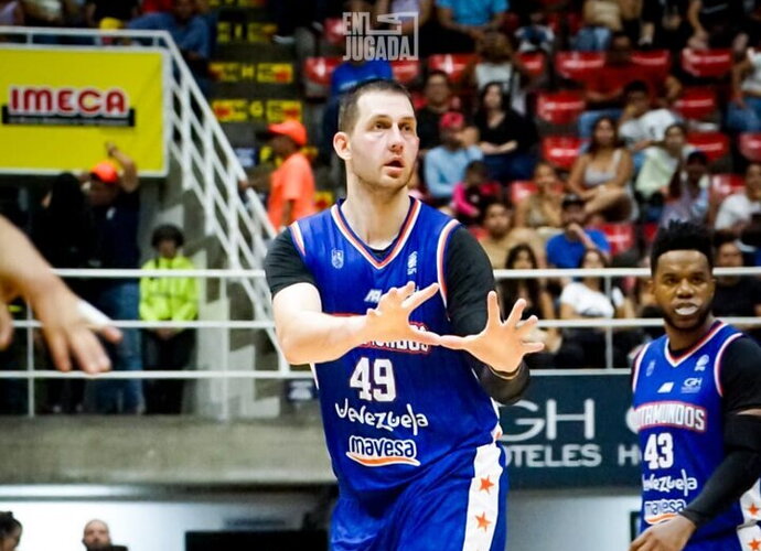 M.Kupšas pelnė 8 taškus