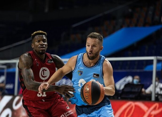 J.J.Barea daug reiškėsi puolime