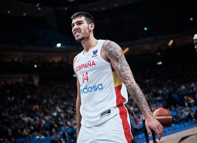 W.Hernangomezas atvyksta į Barseloną (FIBA nuotr.)