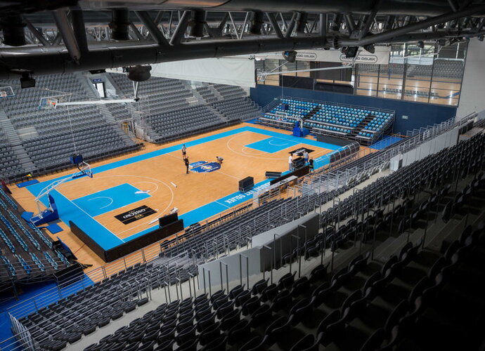 „Gradski Vrt“ arena – ruošiama penktadienio mačui (BNS nuotr.)