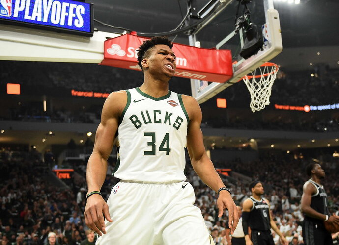G.Antetokounmpo per 23 minutes pelnė 24 taškus (Scanpix nuotr.)
