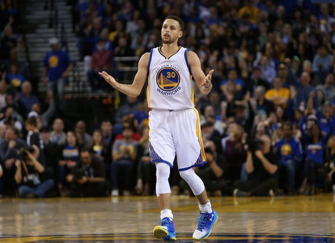„Nike“ apsikvailino prieš S.Curry (Scanpix nuotr.)