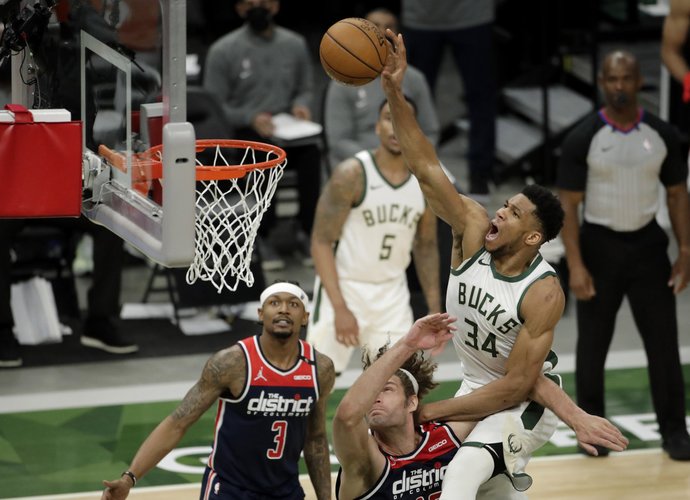 G.Antetokounmpo pasiruošęs karjerą baigti bet kuriuo metu (Scanpix nuotr.)
