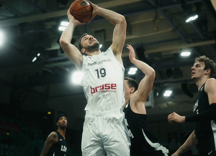 M.Sajus patikimai rinko kamuollius (FIBA Europe nuotr.)