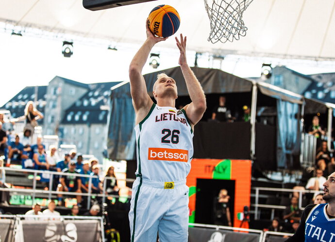 E.Džiaugys atstovauja 3x3 rinktinei (FIBA nuotr.)