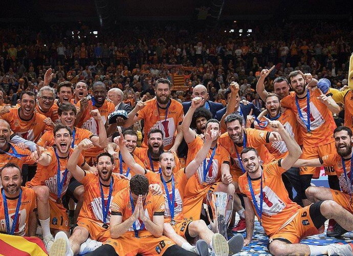 „Valencia“ pelnytai triumfuoja (nuotr. „Twitter“)