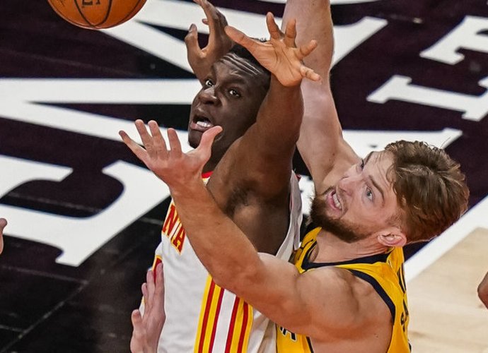 D.Sabonis geras grūmėsi po krepšiais (Scanpix nuotr.)