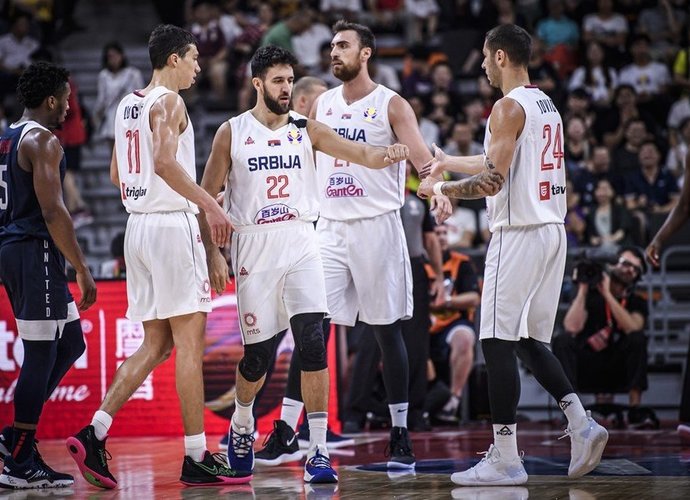 Serbija pretenduoja į olimpiadą (FIBA nuotr.)