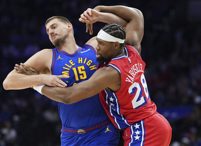 G.Yabusele lieka NBA (Scanpix nuotr.)
