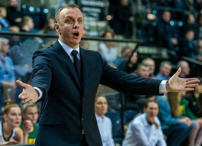 M.Šernius iškovojo pirmą pergalę su nauja komanda (FIBA nuotr.)