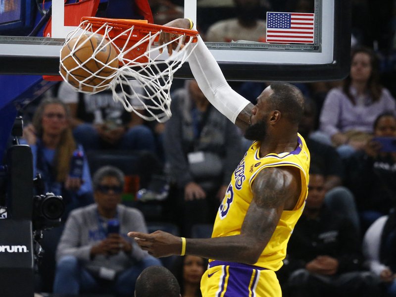 NBA rungtynėse Memfyje – neįprasta klaida