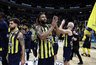 D.Bookeris keičia komandą 