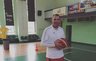G.Einikis parodė, jog dar gali įkrauti kamuolį iš viršaus