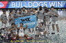 „Bulldogs“ švenčią trofėjų (Scanpix nuotr.)