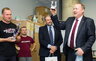 A.Bieliauskas visiems įteikė po dovaną (www.kavolelis.lt)