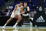 W.Tavaresas buvo nesulaikomas (Euroleague.net)